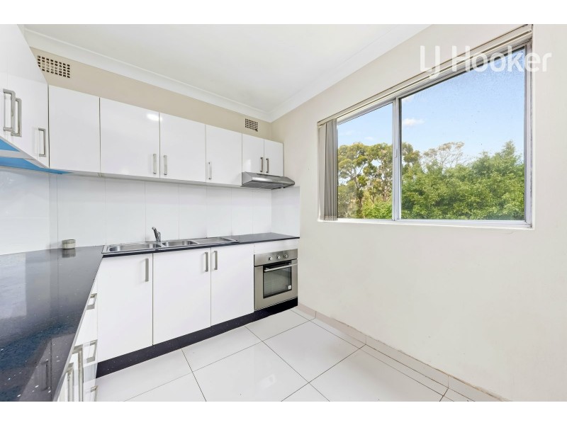 14/60 Mcburney Rd, Cabramatta NSW 2166