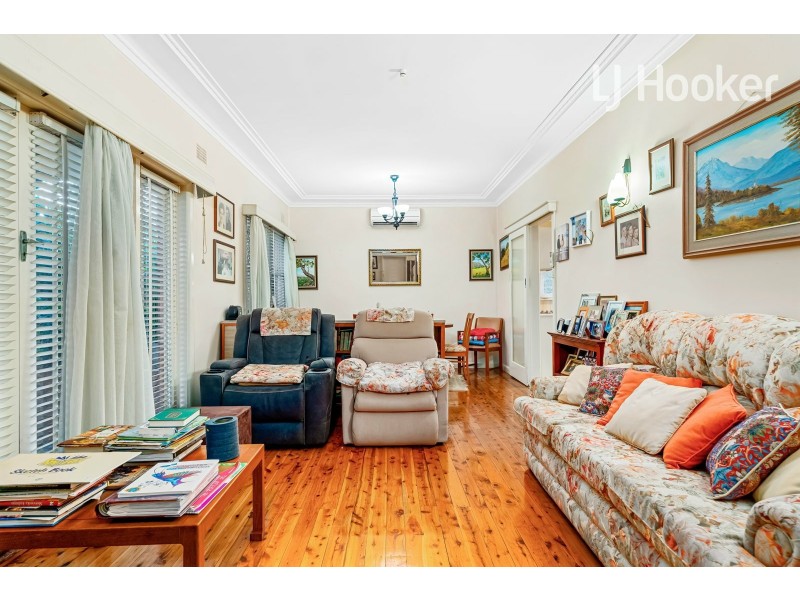 6 Stuart St, Canley Vale NSW 2166