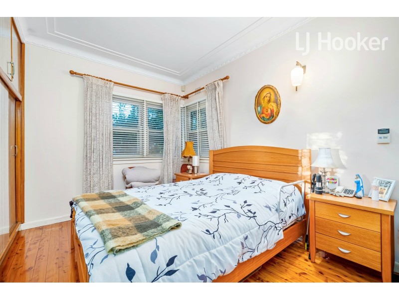 6 Stuart St, Canley Vale NSW 2166