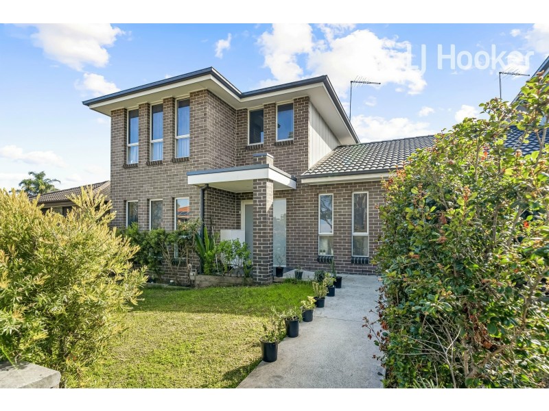 620 Polding St, Bossley Park NSW 2176