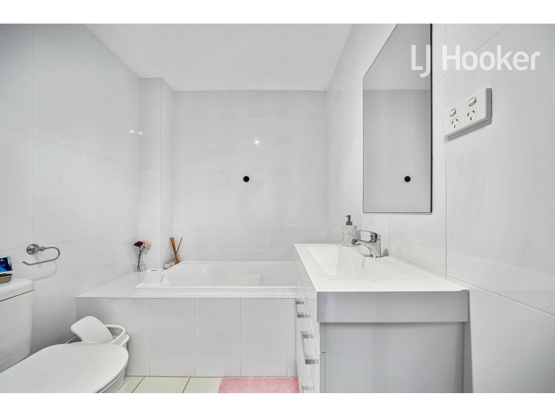 82/24 Lachlan St, Liverpool NSW 2170