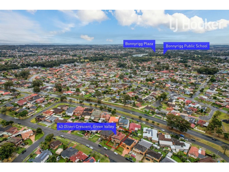 43 Oliveri Cr, Green Valley NSW 2168