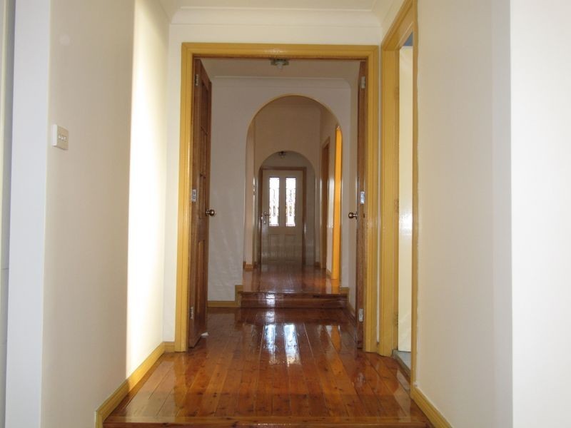 99 Lansdowne Road, Canley Vale NSW 2166