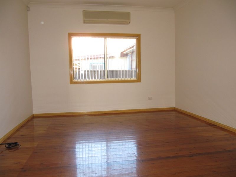 99 Lansdowne Road, Canley Vale NSW 2166