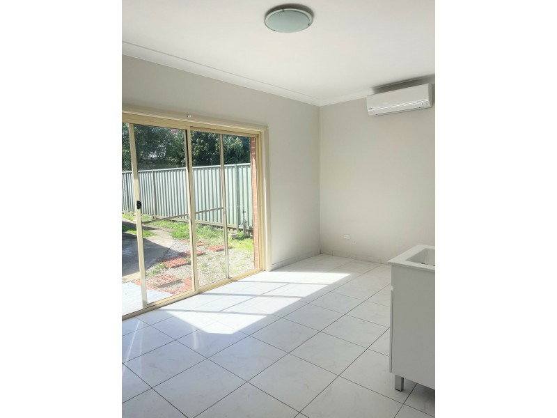 ( Rear )/6 Clare St, Cabramatta West NSW 2166