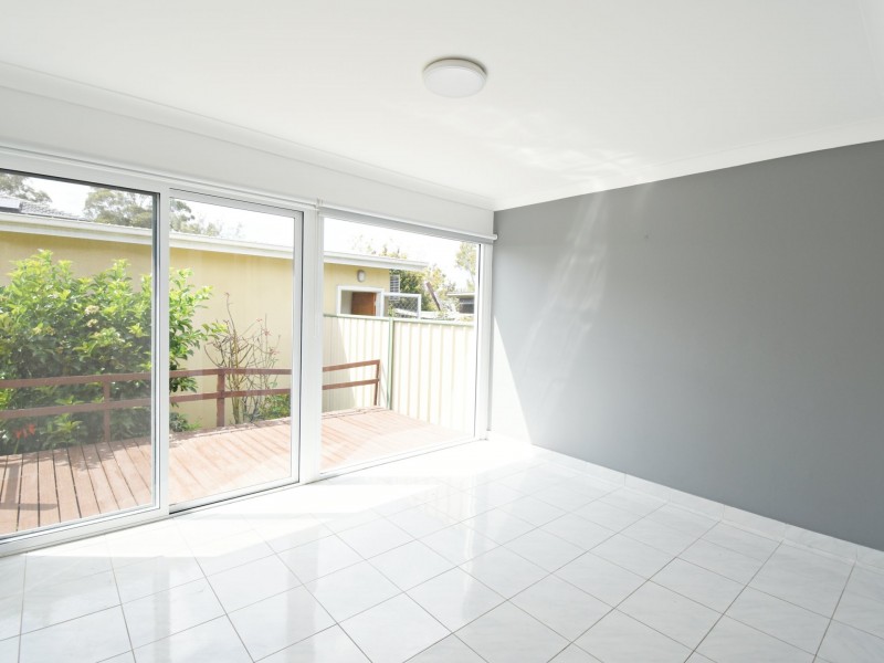 18 Phillip Ave, Cabramatta NSW 2166