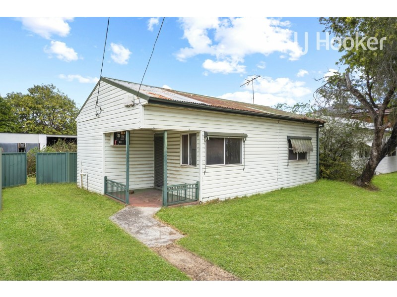 3 + 5 Waratah St, St Marys NSW 2760