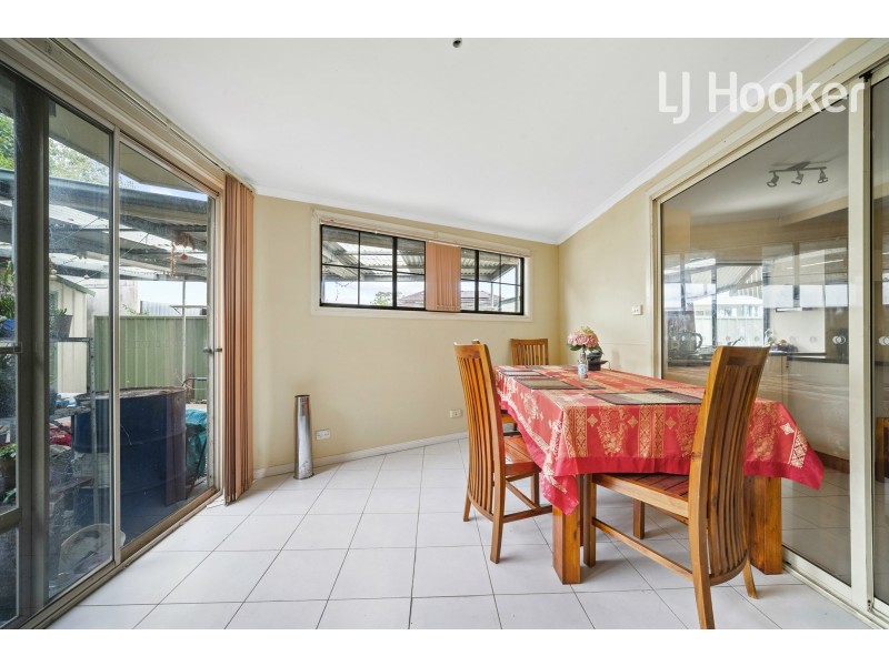 3 + 5 Waratah St, St Marys NSW 2760