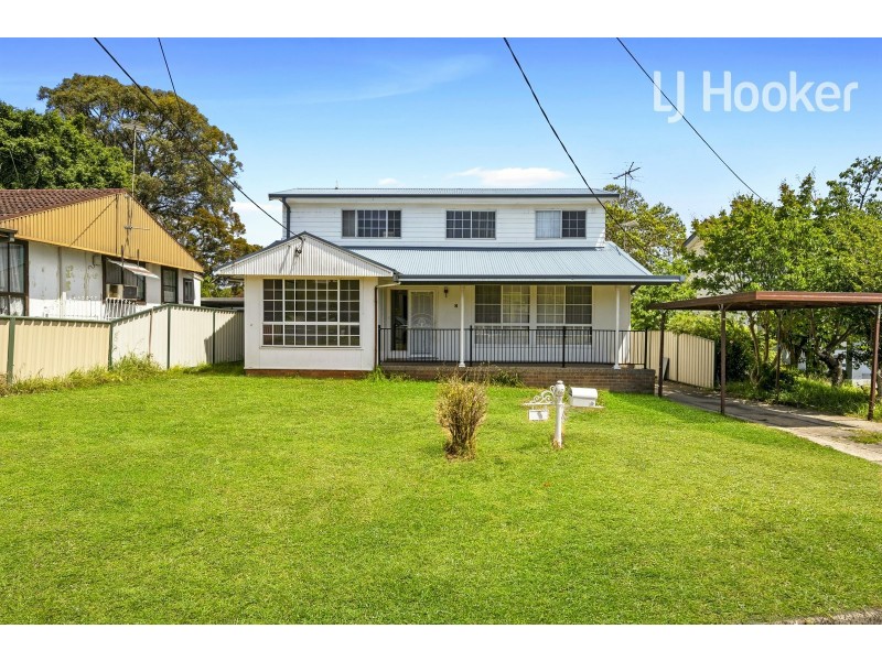 8 Stroker St, Canley Heights NSW 2166