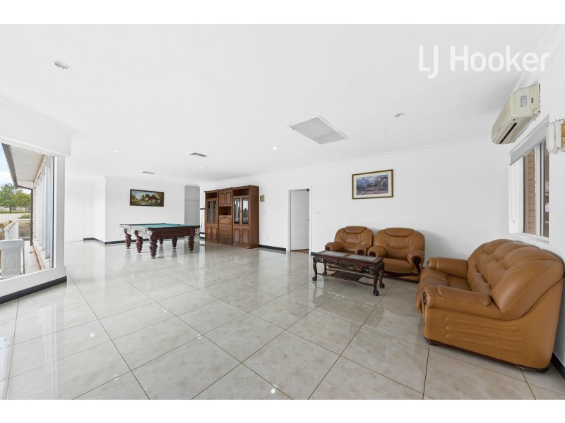 130 Goodrich Rd, Cecil Park NSW 2178