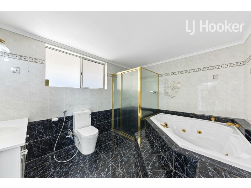 130 Goodrich Rd, Cecil Park NSW 2178