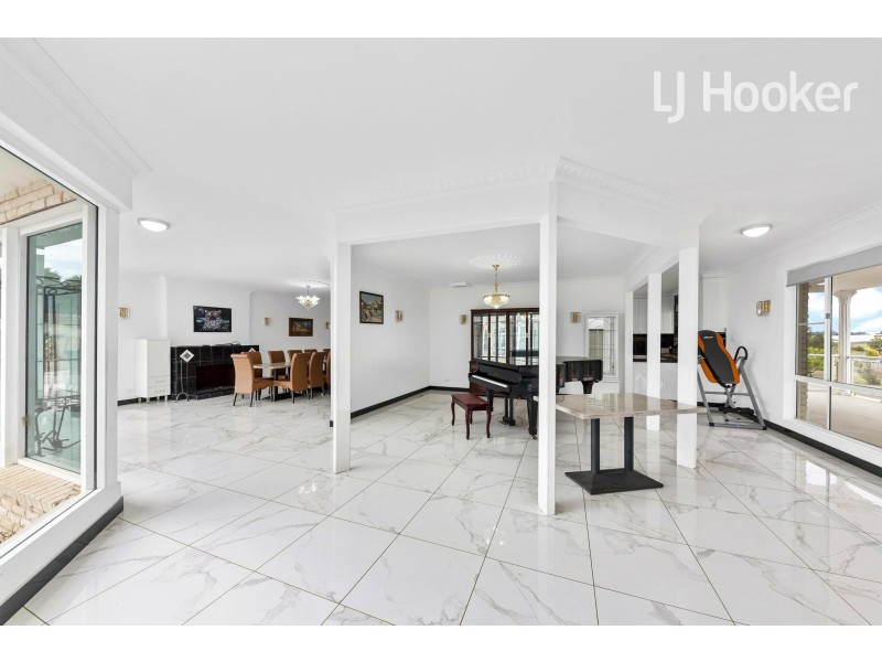 130 Goodrich Rd, Cecil Park NSW 2178