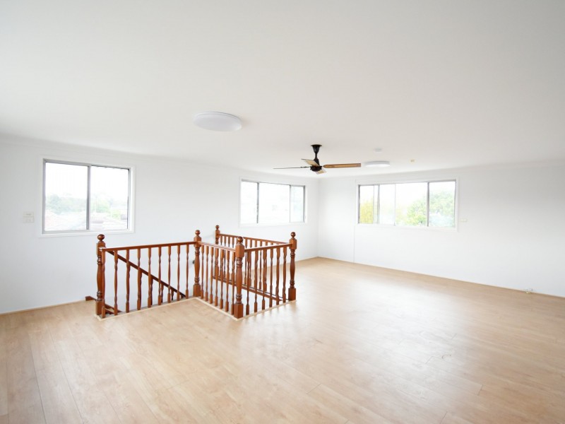 29 Stroker St, Canley Heights NSW 2166