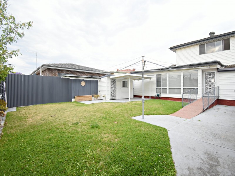 29 Stroker St, Canley Heights NSW 2166