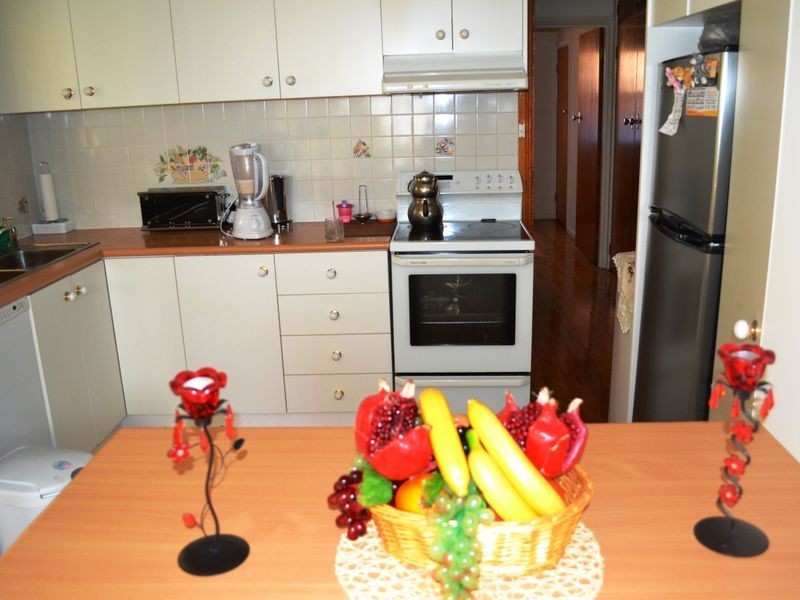 128 Flinders Road, Georges Hall NSW 2198