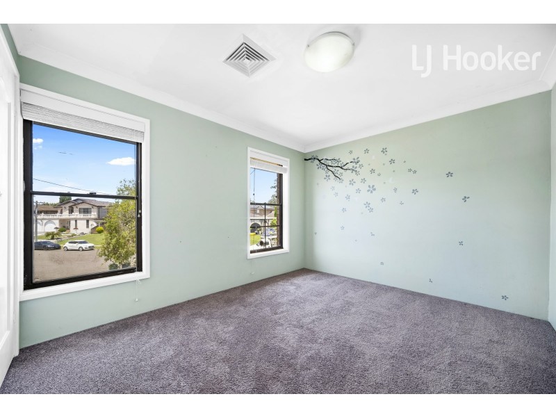 9 Fairlawn Cr, Lansvale NSW 2166