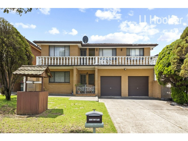 11 Wheatley St, St Johns Park NSW 2176