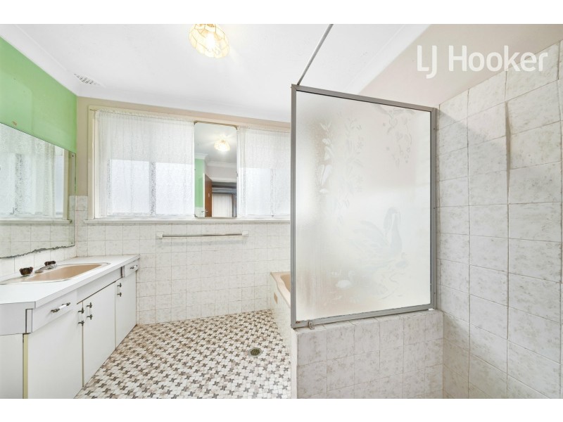 2 Jupiter St, Lansvale NSW 2166