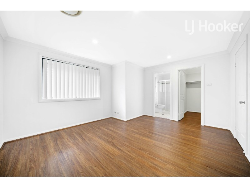 3/5 Webster Rd, Lurnea NSW 2170