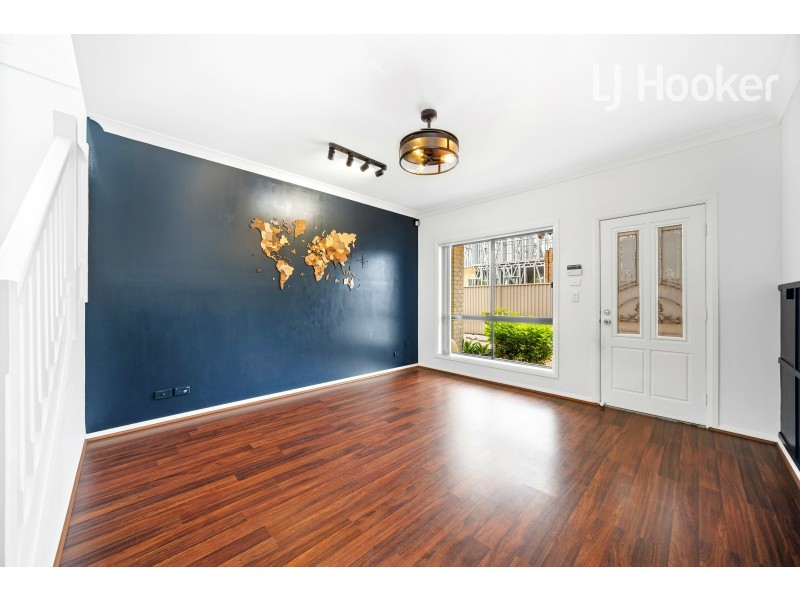 3/5 Webster Rd, Lurnea NSW 2170