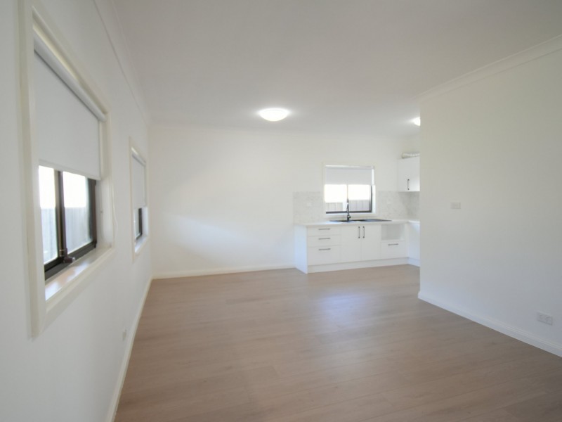 21 Clarence street, Canley Heights NSW 2166