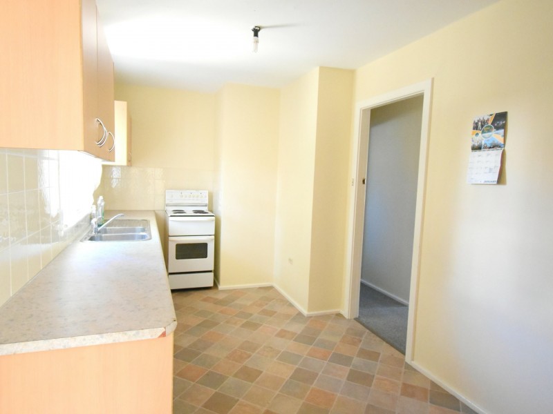 32 Stonehaven Parade, Cabramatta NSW 2166