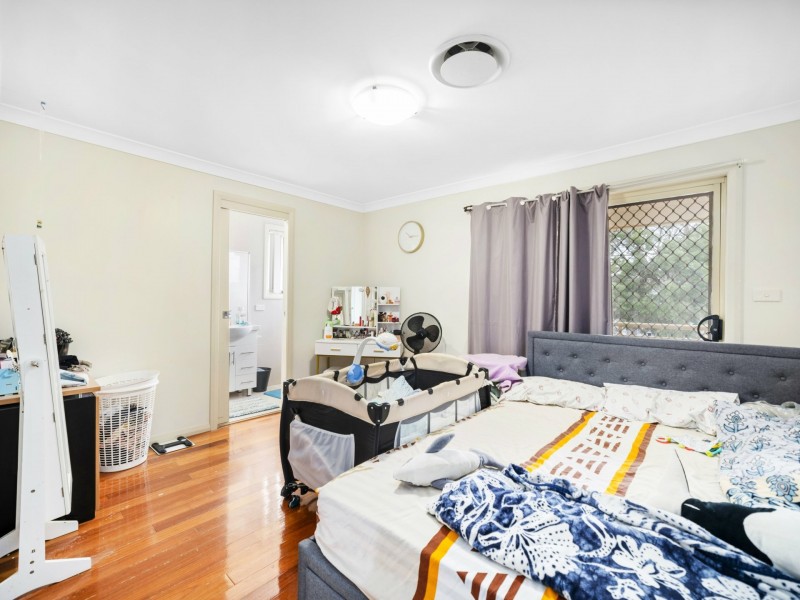 6a Foxlow St, Canley Heights NSW 2166