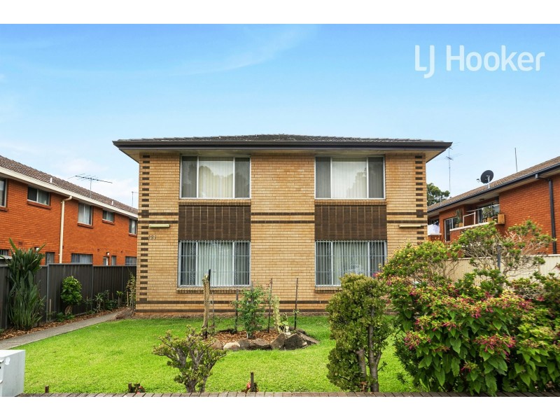 6/121 Longfield St, Cabramatta NSW 2166