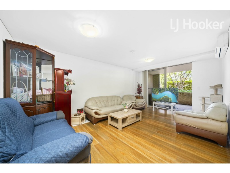 5/33 Lachlan St, Warwick Farm NSW 2170