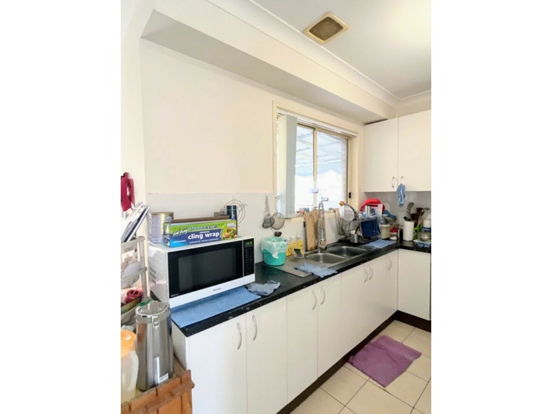 1/17 Acacia street, Cabramatta NSW 2166