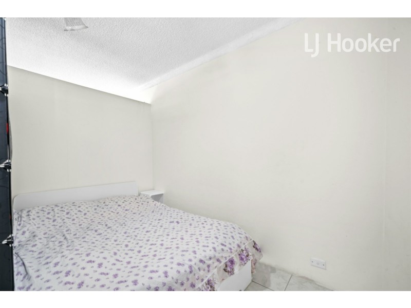 8/4 Mcburney Rd, Cabramatta NSW 2166