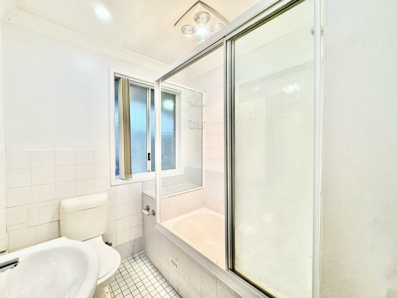 7 SAMPSON PLACE, Rosemeadow NSW 2560