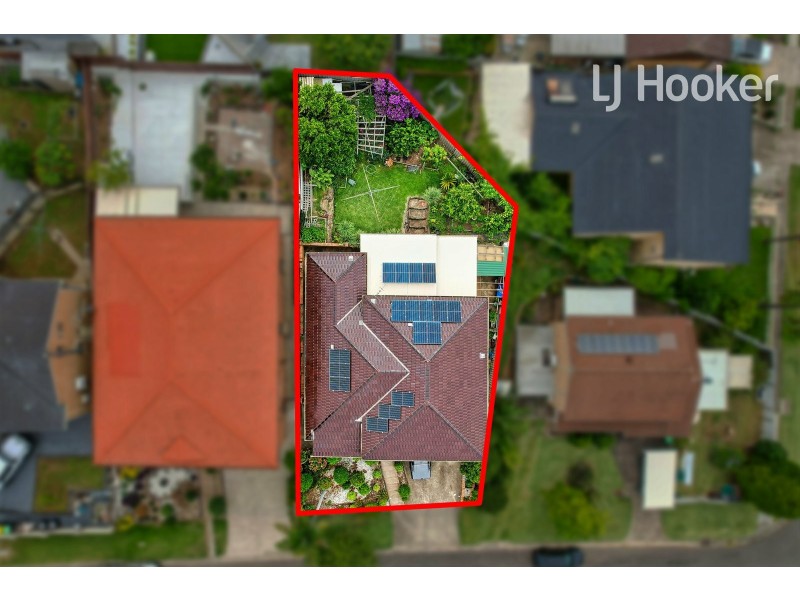 21 Westchester Ave, Casula NSW 2170