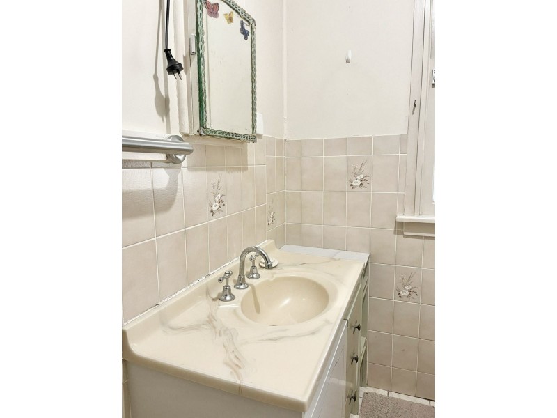 27 SULMAN ROAD, Cabramatta West NSW 2166