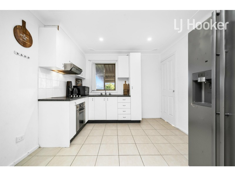 6 Belvedere St, Mount Pritchard NSW 2170