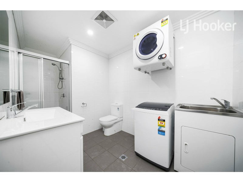 5/23 Mayberry Cr, Liverpool NSW 2170