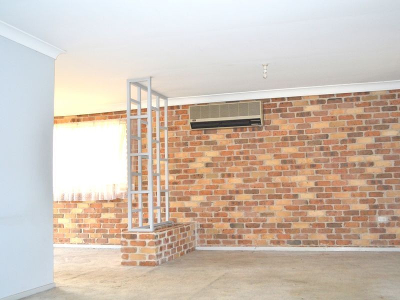 5 Collie Place, Bonnyrigg NSW 2177