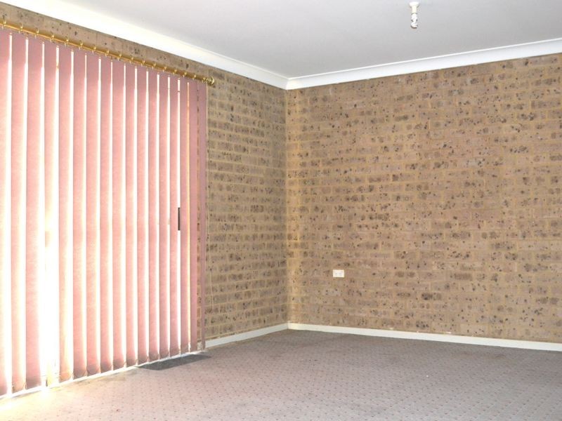 5 Collie Place, Bonnyrigg NSW 2177