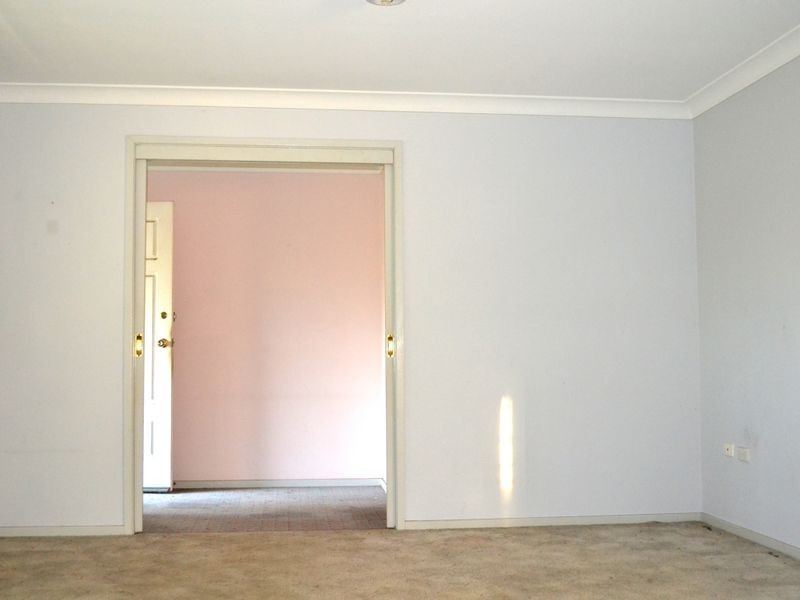 5 Collie Place, Bonnyrigg NSW 2177