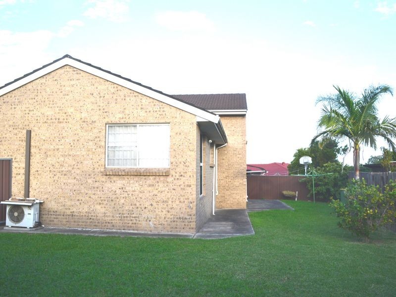 5 Collie Place, Bonnyrigg NSW 2177