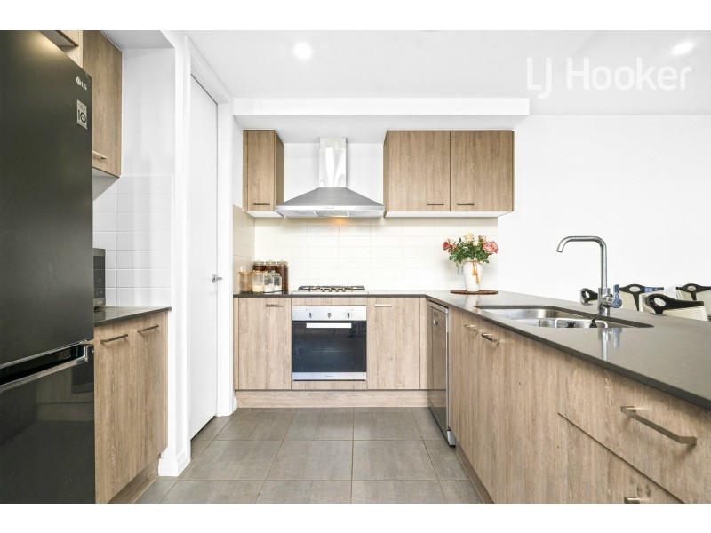 26 Newleaf Pde, Bonnyrigg NSW 2177