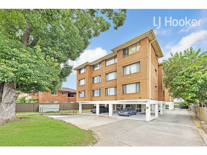 6/85 Longfield St, Cabramatta NSW 2166