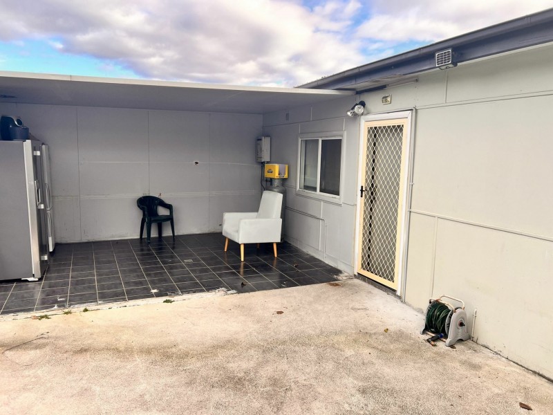 15B ROBERTSON ROAD, Chester Hill NSW 2162