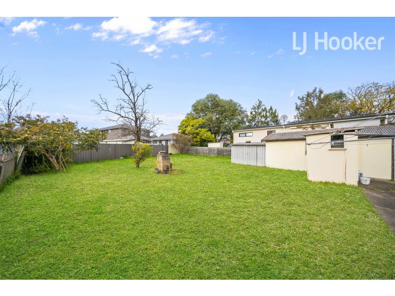 26 Abercrombie St, Cabramatta West NSW 2166