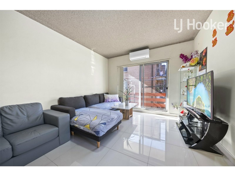 8/34 Mcburney Rd, Cabramatta NSW 2166