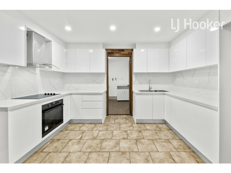 72 Denison St, Villawood NSW 2163