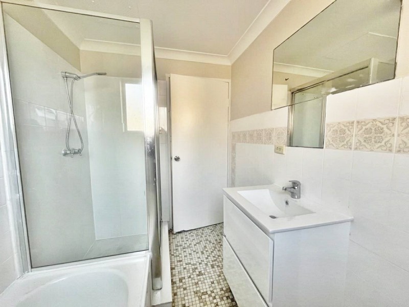 3/41 Cumberland St, Cabramatta NSW 2166