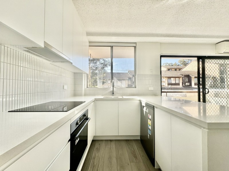 10/88-92 HUGHES ST, Cabramatta NSW 2166