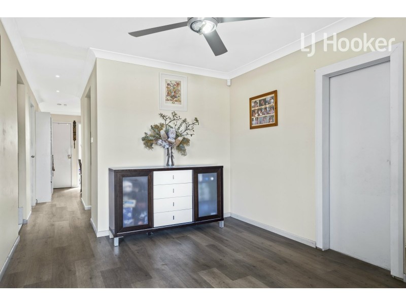 10 Inverell Ave, Hinchinbrook NSW 2168