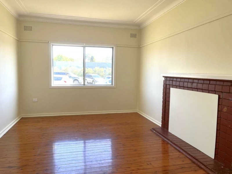 44 Broomfield Street, Cabramatta NSW 2166